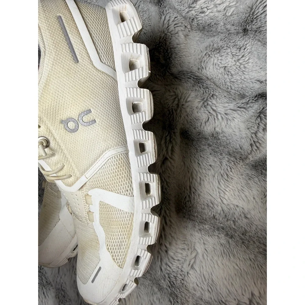 On Cloud 5 Undyed-White Running Shoes Womens 8.5 Sneakers 59.98902